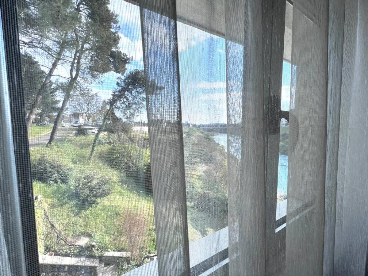 Hotel Ambasador بودغوريتْسا المظهر الخارجي الصورة